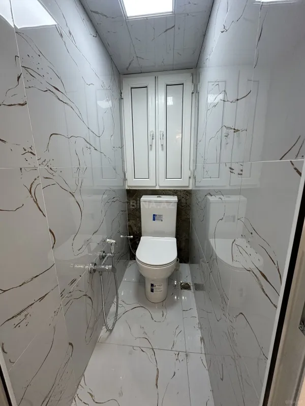 Satılır 4 otaqlı mənzil 118 m²