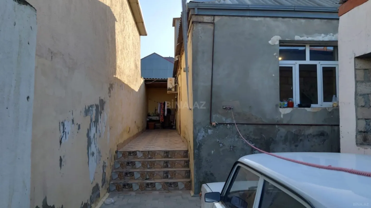 Satılır 5 otaqlı həyət evi 149 m²