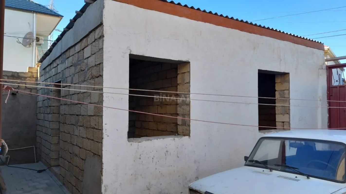 Satılır 5 otaqlı həyət evi 149 m²