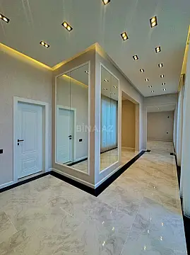 Satılır 4 otaqlı həyət evi 220 m²