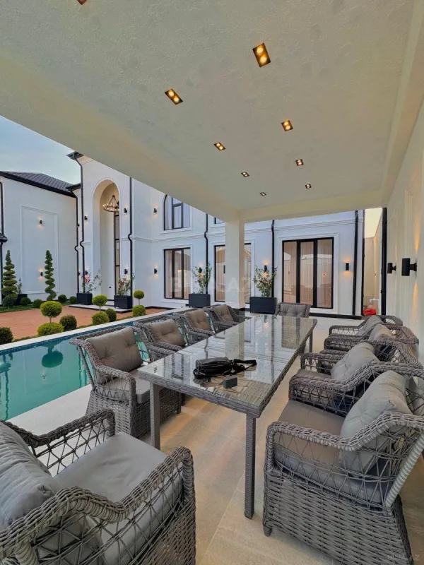 Satılır 4 otaqlı həyət evi 220 m²