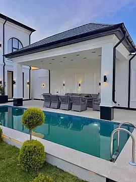 Satılır 4 otaqlı həyət evi 220 m²