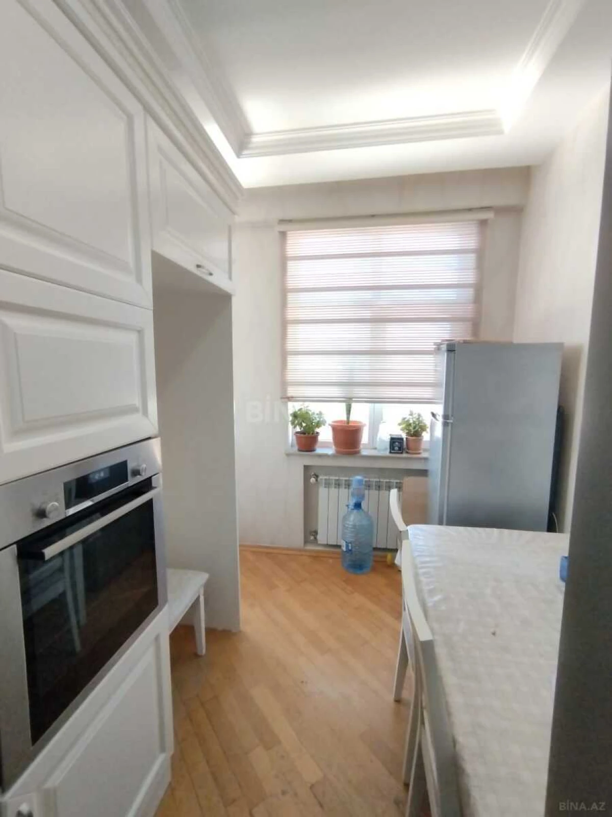 Satılır 3 otaqlı mənzil 126 m²