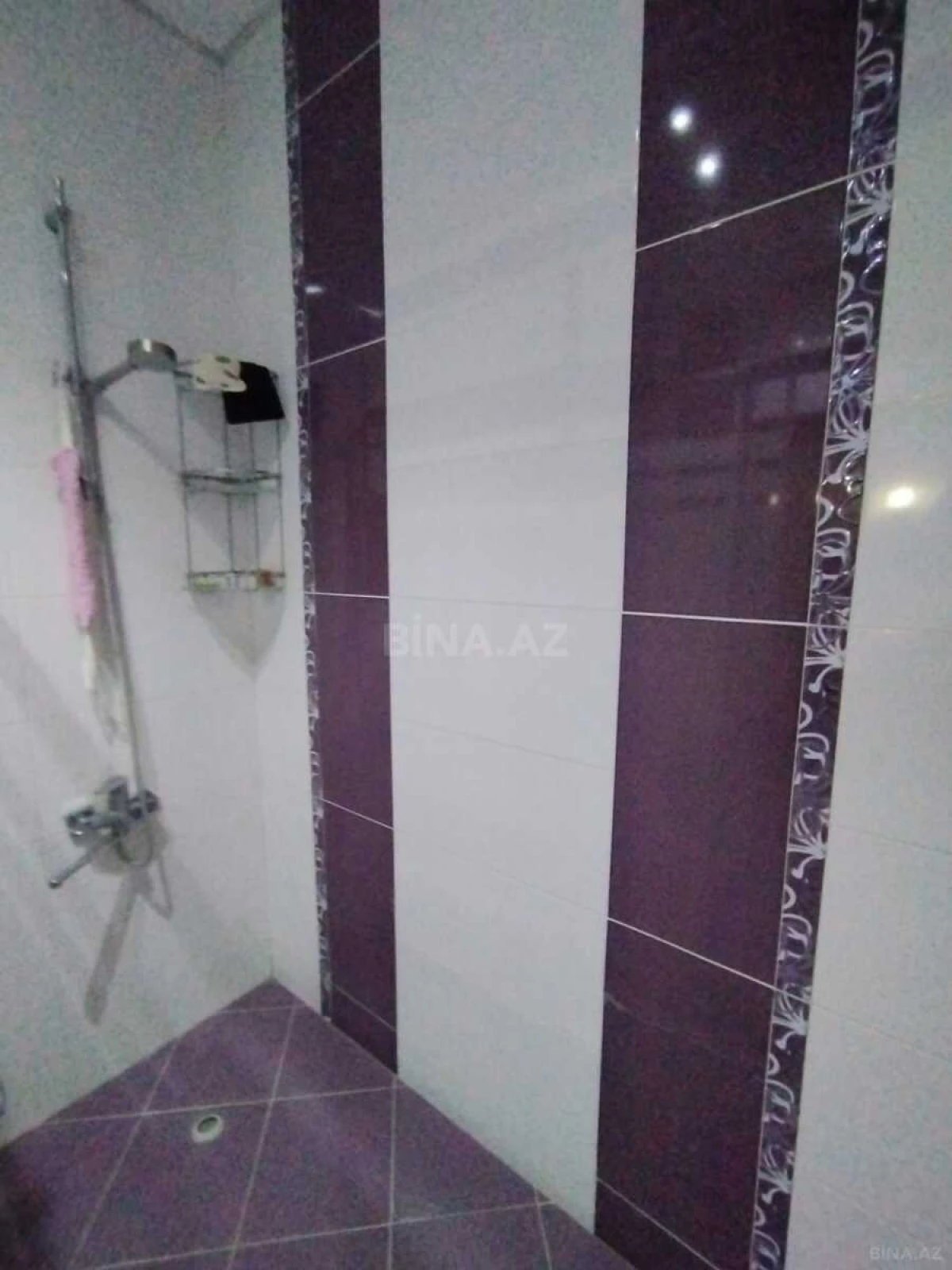 Satılır 3 otaqlı mənzil 126 m²