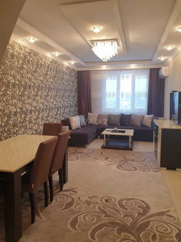 Kirayə verilir 2 otaqlı mənzil 65 m²