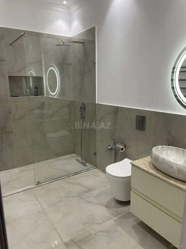 Kirayə verilir 2 otaqlı mənzil 75 m²