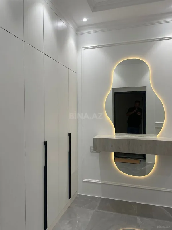 Kirayə verilir 2 otaqlı mənzil 75 m²