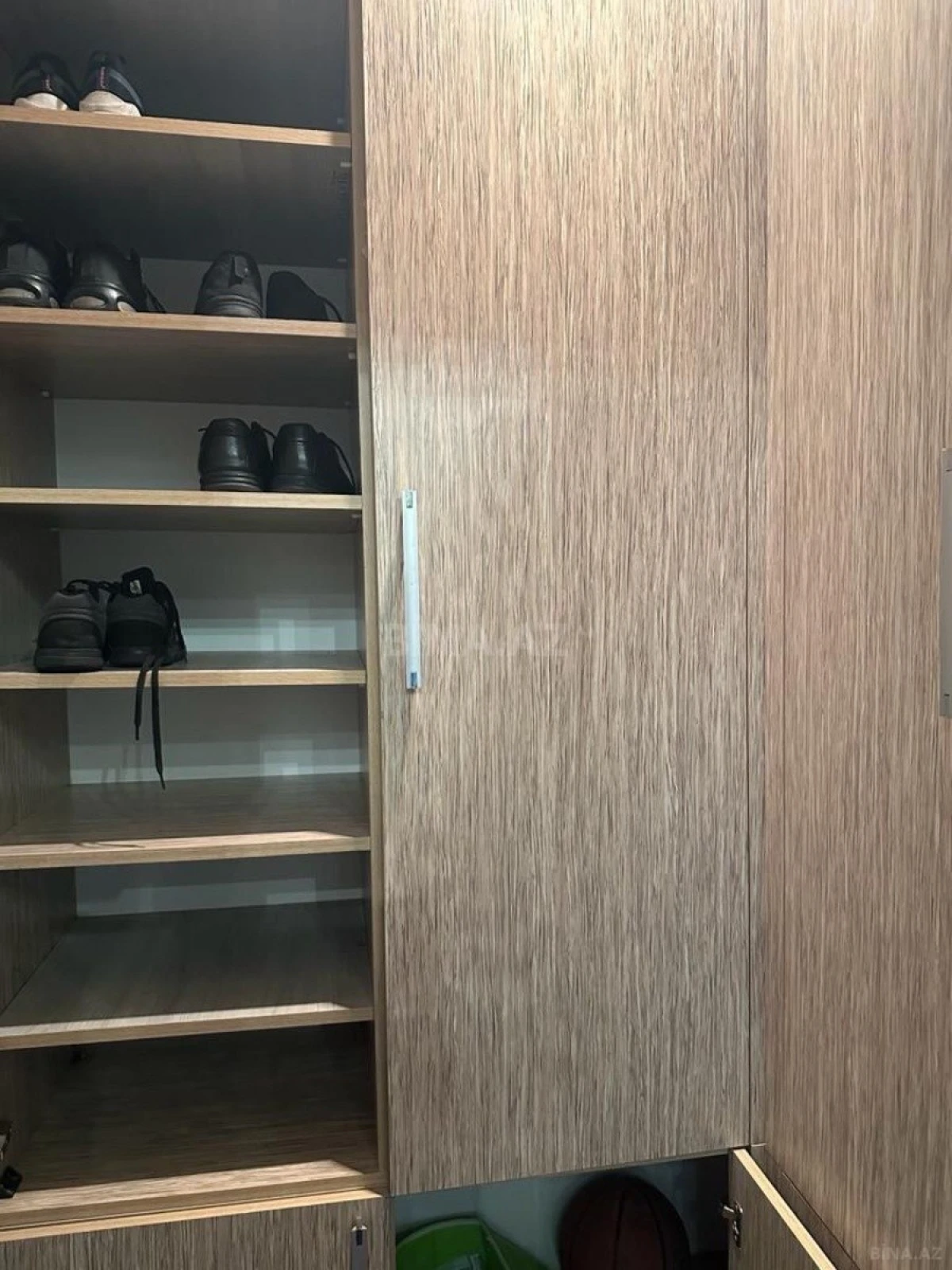 Kirayə verilir 3 otaqlı mənzil 135 m²