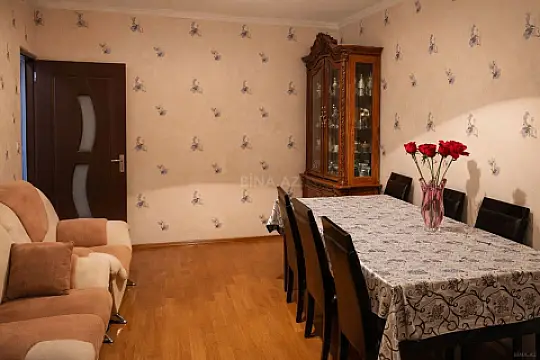 Satılır 3 otaqlı mənzil 89 m²