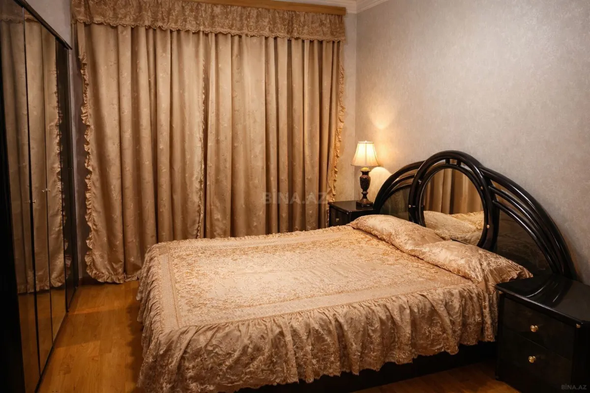 Satılır 3 otaqlı mənzil 89 m²