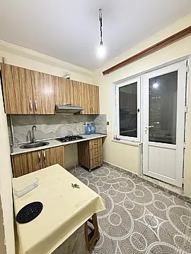 Satılır 1 otaqlı mənzil 42 m²