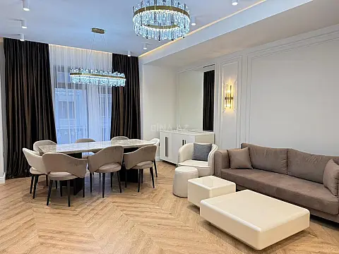 Kirayə verilir 3 otaqlı mənzil 120 m²