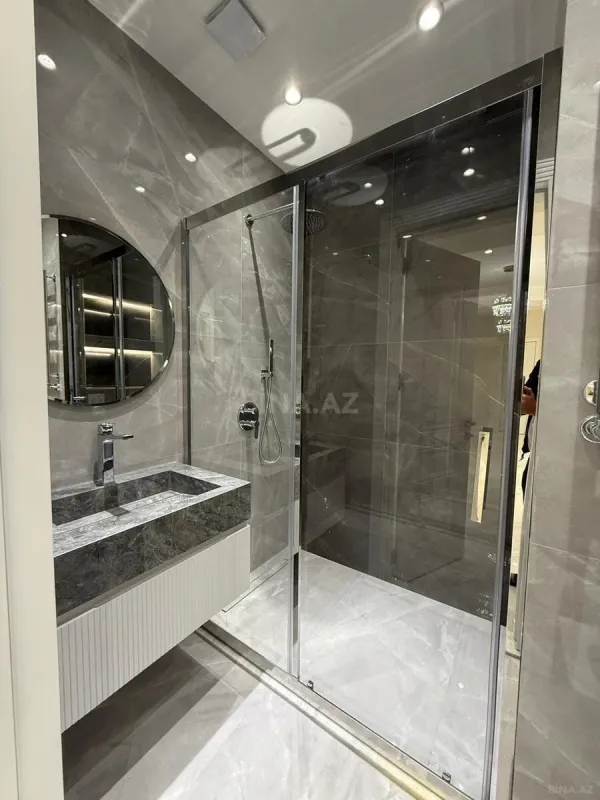 Kirayə verilir 3 otaqlı mənzil 120 m²