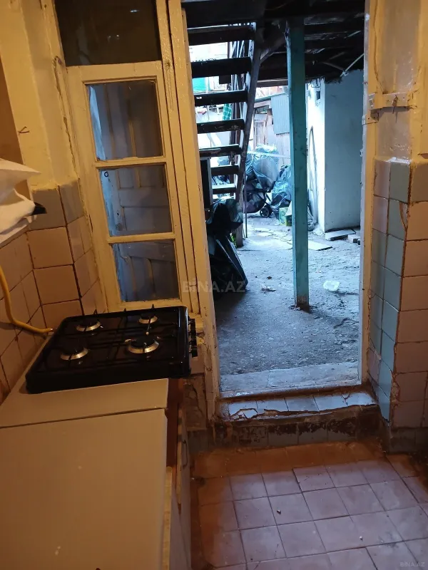 Kirayə verilir 1 otaqlı mənzil 14 m²