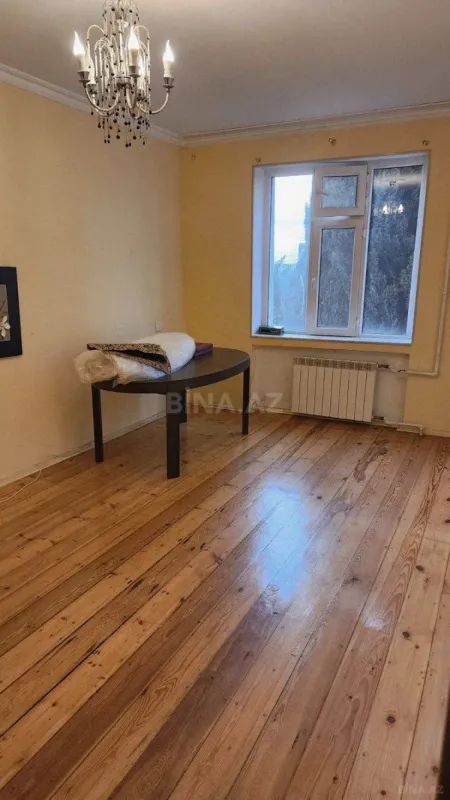 Satılır 3 otaqlı mənzil 85 m²
