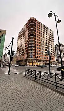 Satılır 3 otaqlı mənzil 136 m² — Bakı, Nizami 3 otaq 136.00 m²