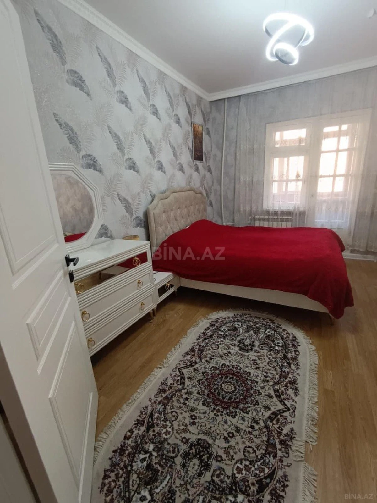 Satılır 2 otaqlı mənzil 60 m²