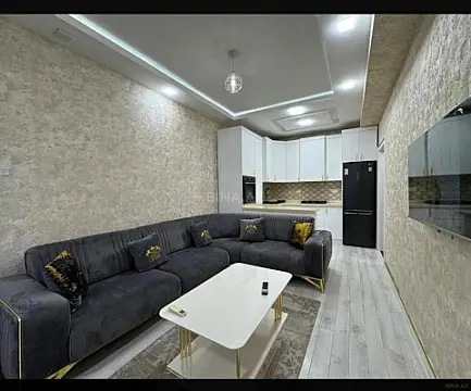 Kirayə verilir 3 otaqlı mənzil 85 m²