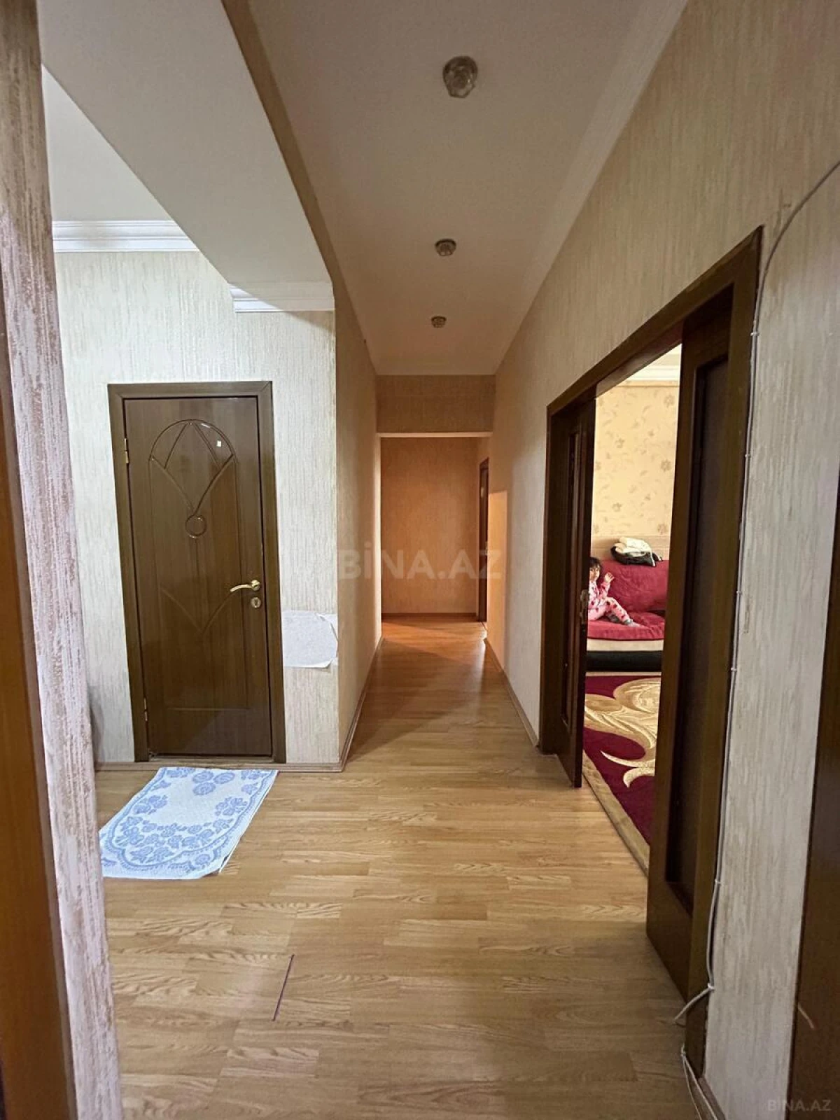 Satılır 3 otaqlı mənzil 110 m²