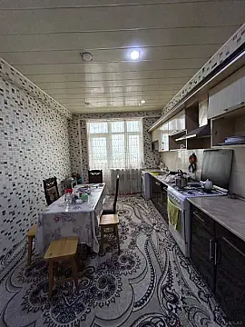 Satılır 3 otaqlı mənzil 110 m²