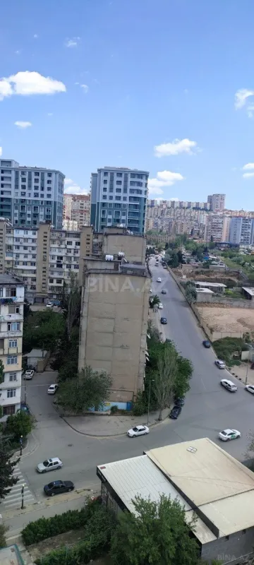 Satılır 2 otaqlı mənzil 82 m²