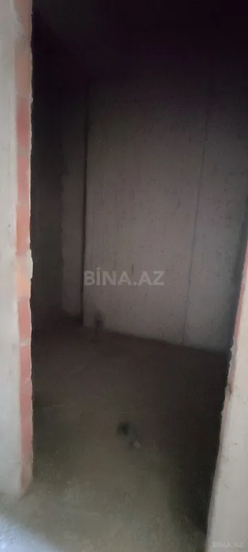 Satılır 2 otaqlı mənzil 82 m²