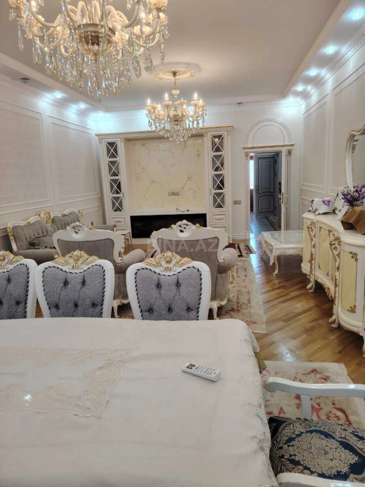 Satılır 5 otaqlı həyət evi 200 m²