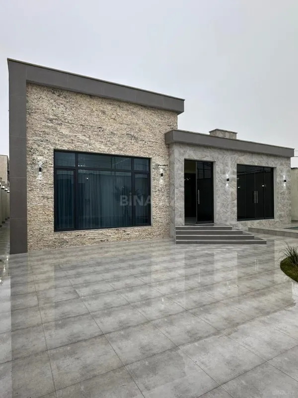 Satılır 4 otaqlı həyət evi 180 m²