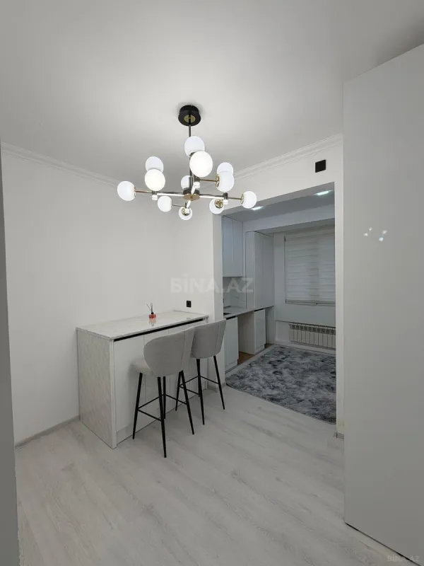 Satılır 2 otaqlı mənzil 60 m²