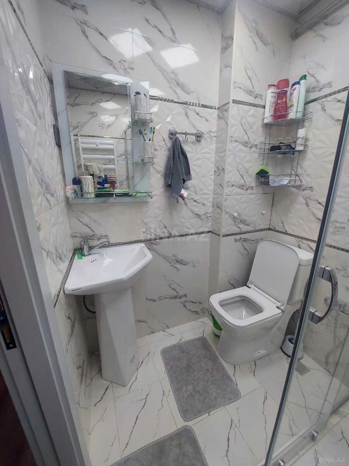 Satılır 3 otaqlı mənzil 52 m²