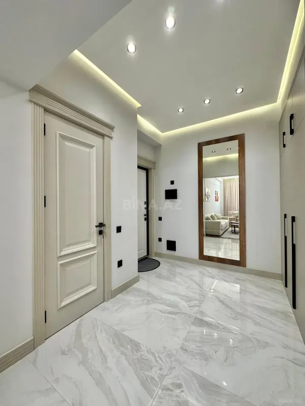 Satılır 3 otaqlı mənzil 77 m²