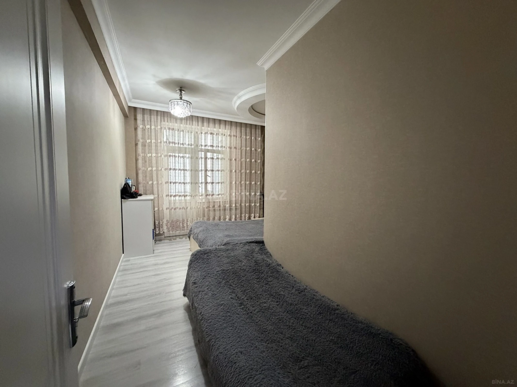 Satılır 2 otaqlı mənzil 65 m²