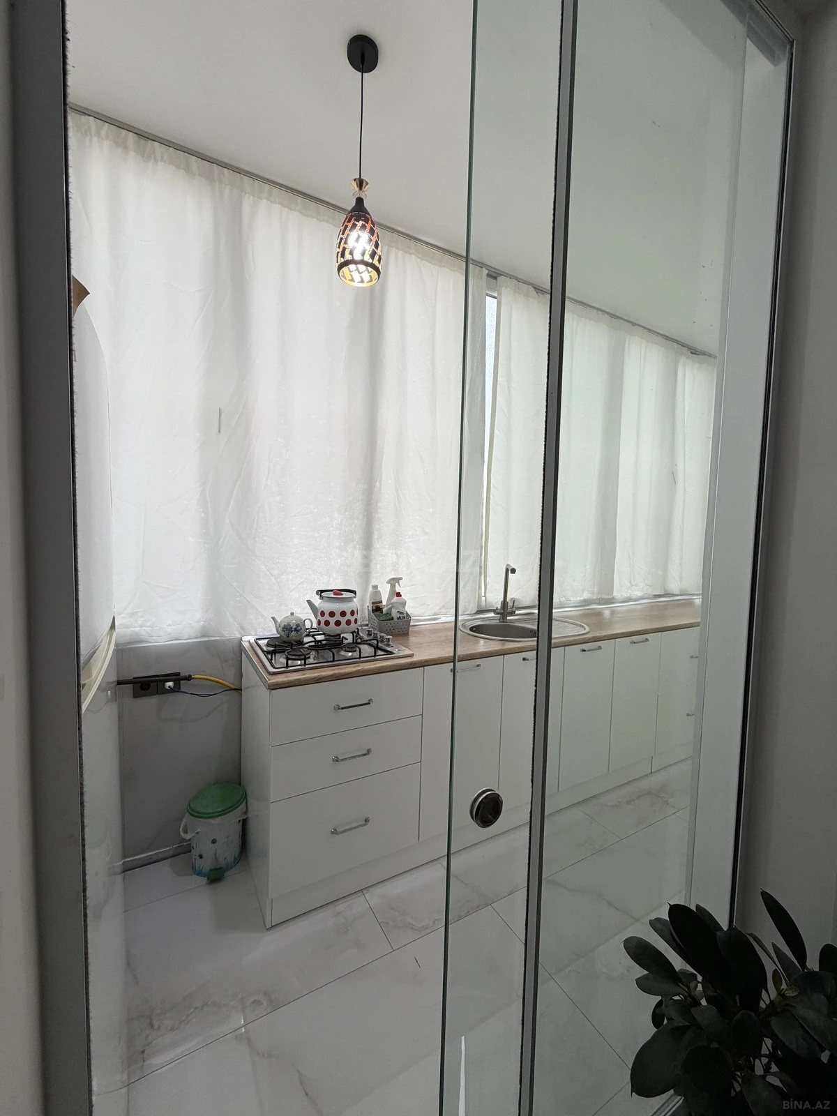 Satılır 2 otaqlı mənzil 65 m²