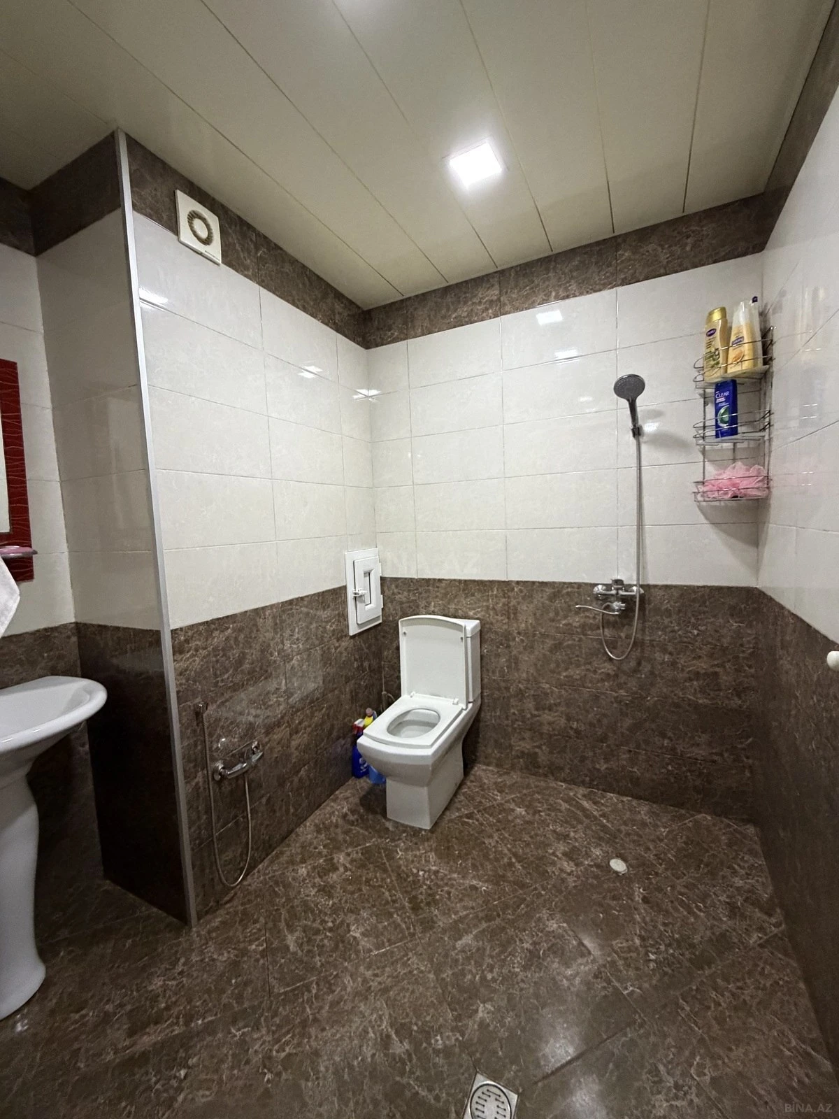 Satılır 2 otaqlı mənzil 65 m²
