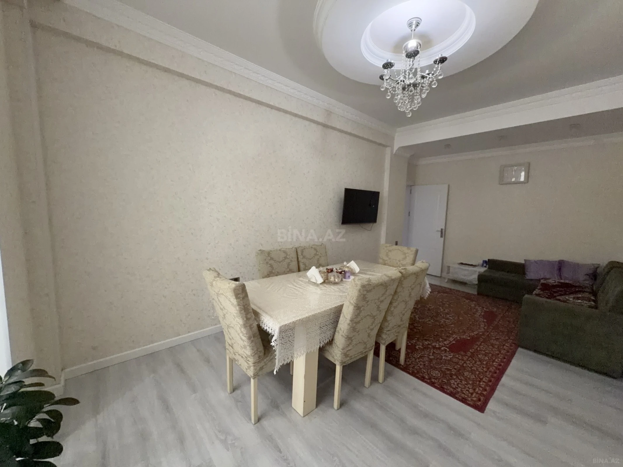 Satılır 2 otaqlı mənzil 65 m²