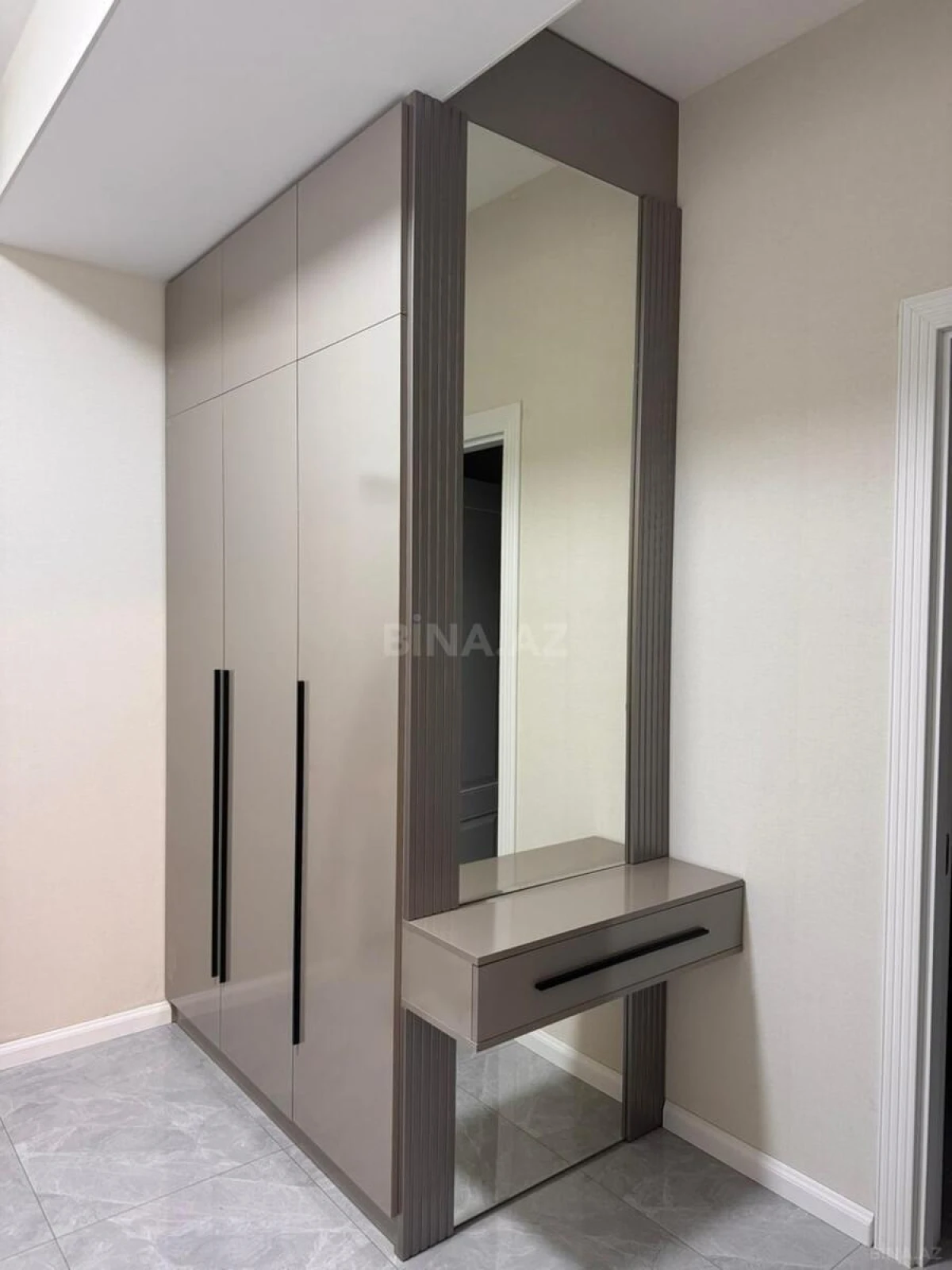 Kirayə verilir 3 otaqlı mənzil 95 m²