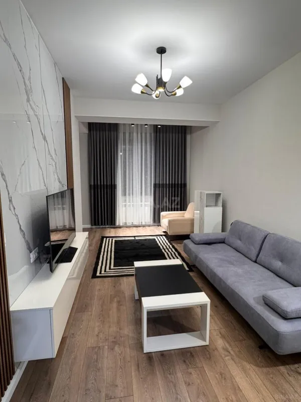 Kirayə verilir 3 otaqlı mənzil 95 m²