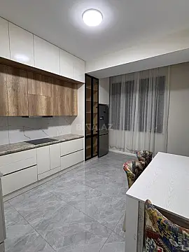 Kirayə verilir 3 otaqlı mənzil 95 m²