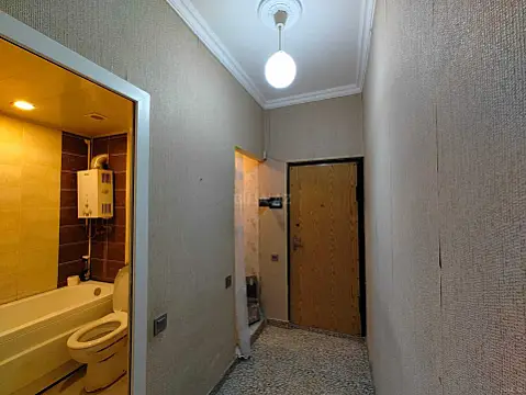 Kirayə verilir 2 otaqlı mənzil 65 m²