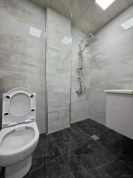 Satılır 2 otaqlı mənzil 52 m²