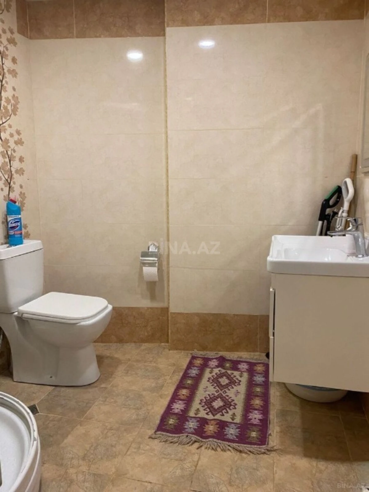 Kirayə verilir 2 otaqlı mənzil 60 m²