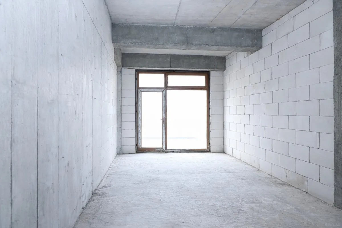 Satılır 2 otaqlı mənzil 68 m²