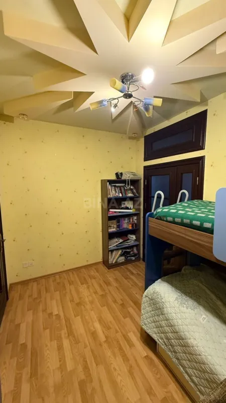 Satılır 3 otaqlı mənzil 89 m²