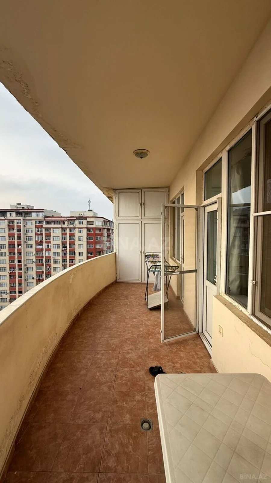 Satılır 3 otaqlı mənzil 89 m²