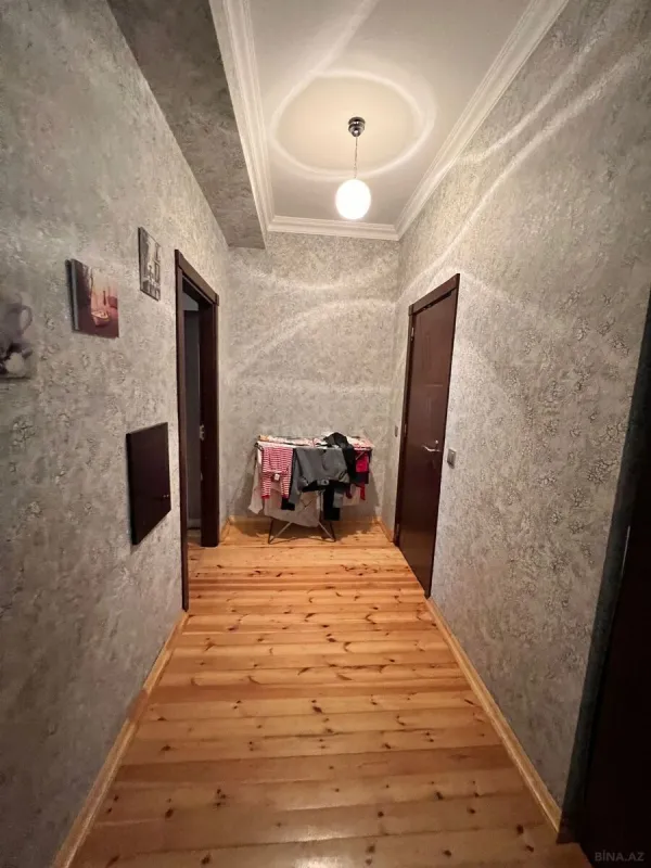 Satılır 2 otaqlı mənzil 90 m²