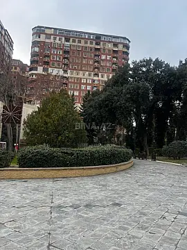 Kirayə verilir 3 otaqlı mənzil 150 m² — Bakı, Nizami 3 otaq 150.00 m²