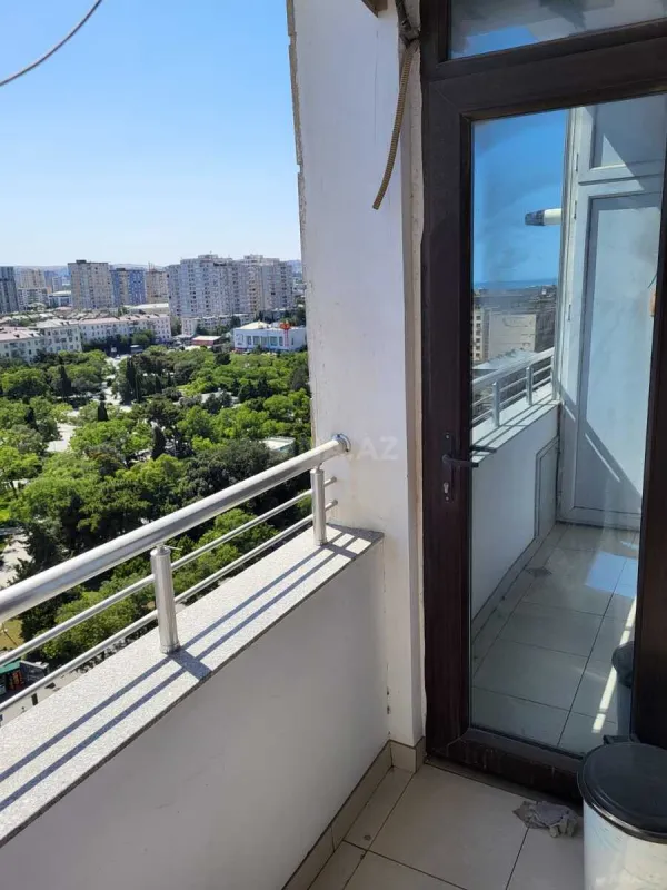 Kirayə verilir 3 otaqlı mənzil 100 m²
