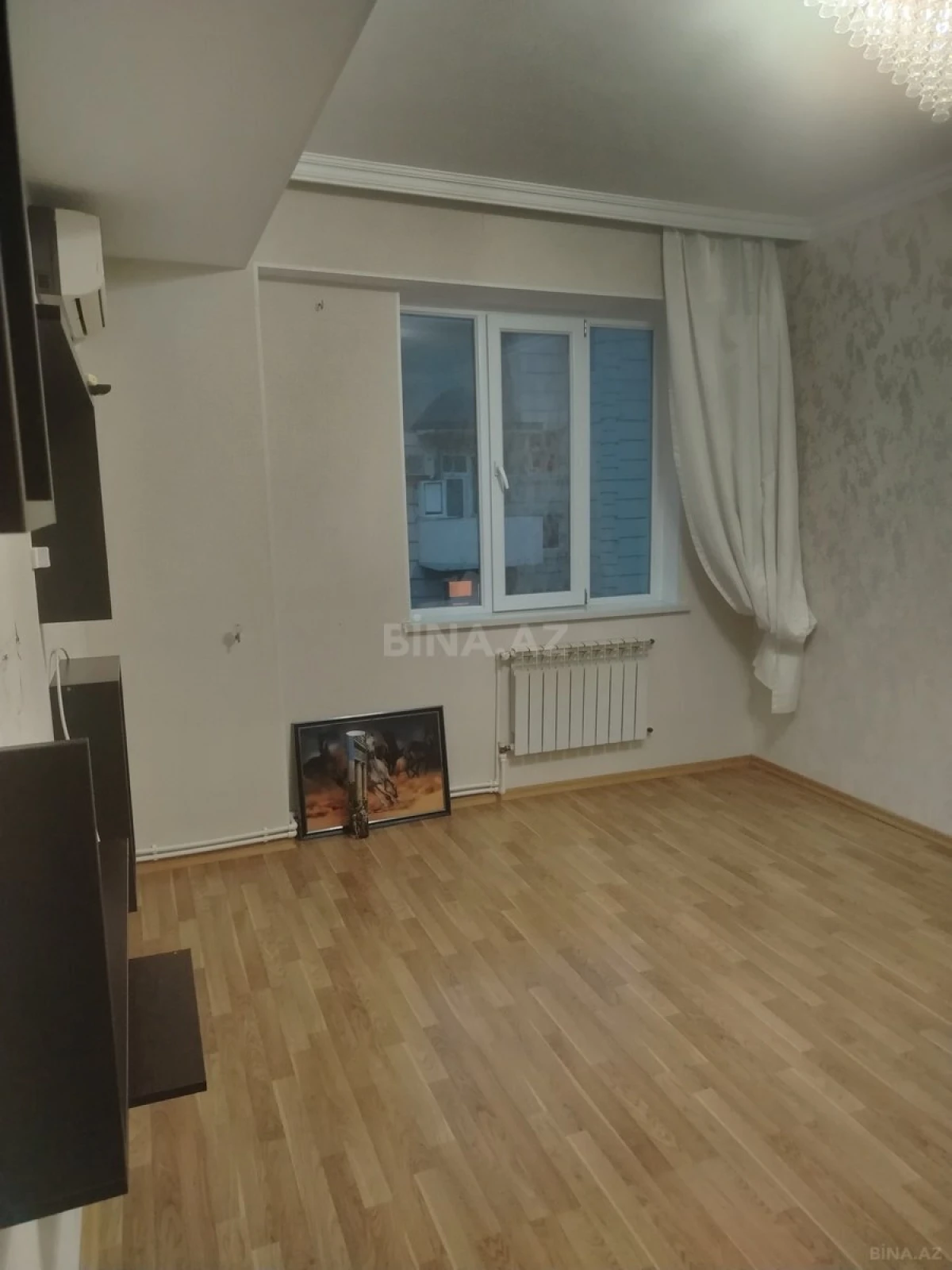 Kirayə verilir 2 otaqlı mənzil 65 m²
