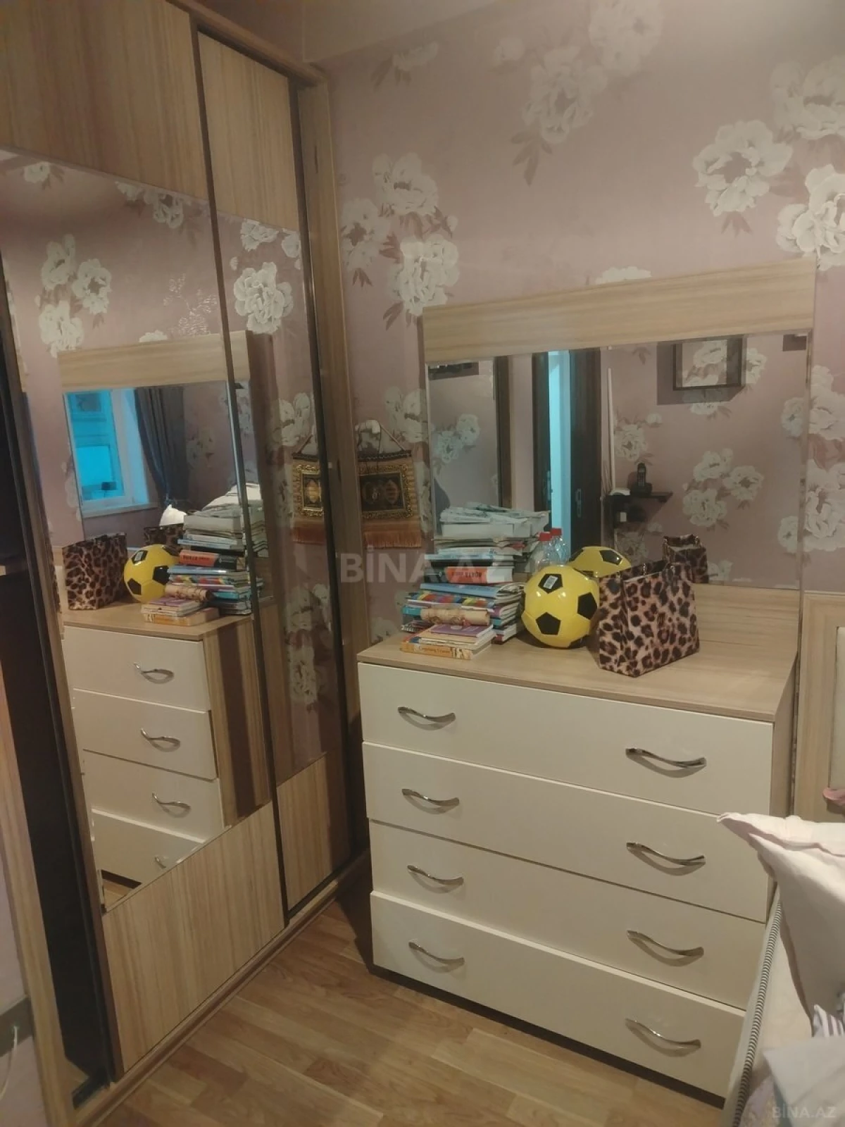 Kirayə verilir 2 otaqlı mənzil 65 m²