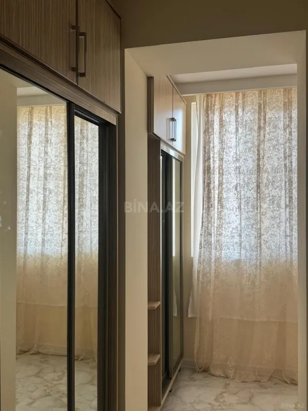 Satılır 3 otaqlı mənzil 105 m²